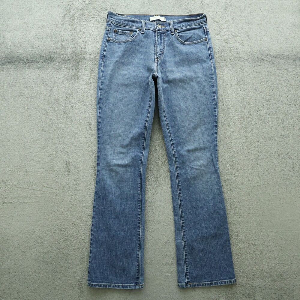 Levi's 515 Jeans Women's Size 8 Long Blue Mid-Rise Bootcut 32.5" Inseam